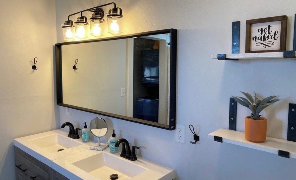 Photo of Bathroom in Marathon