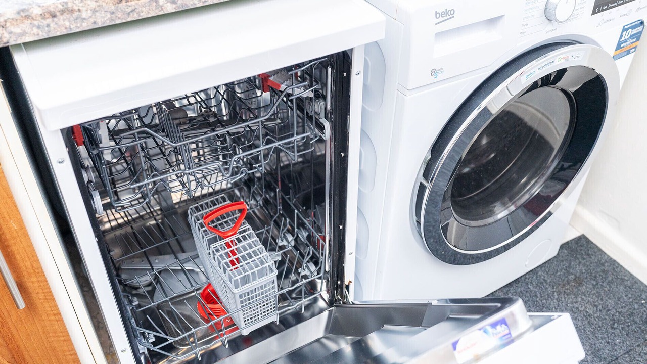 Photo of Others in Hoole