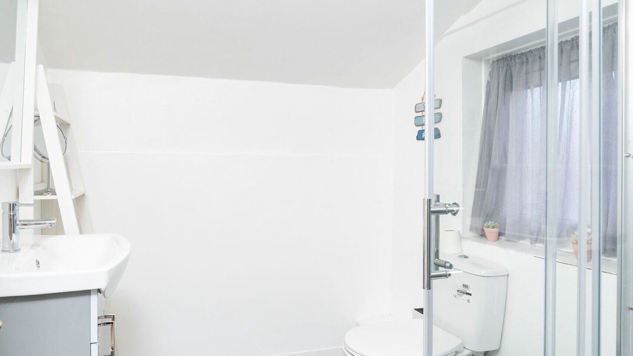 Photo of Bathroom in Hoole