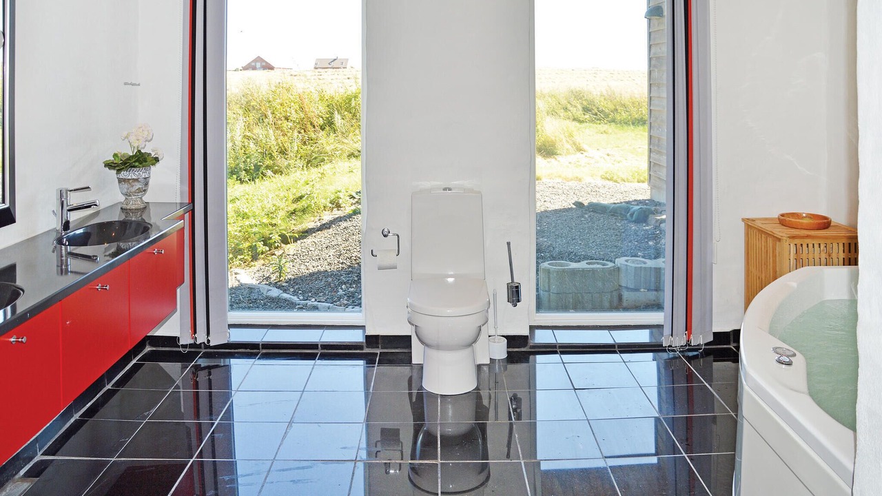 Photo of Bathroom in Trans