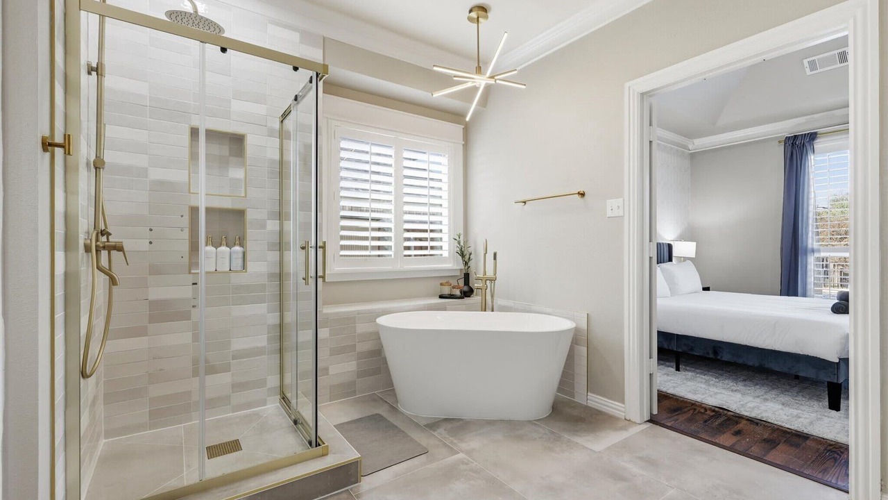 Photo of Bathroom in Frisco