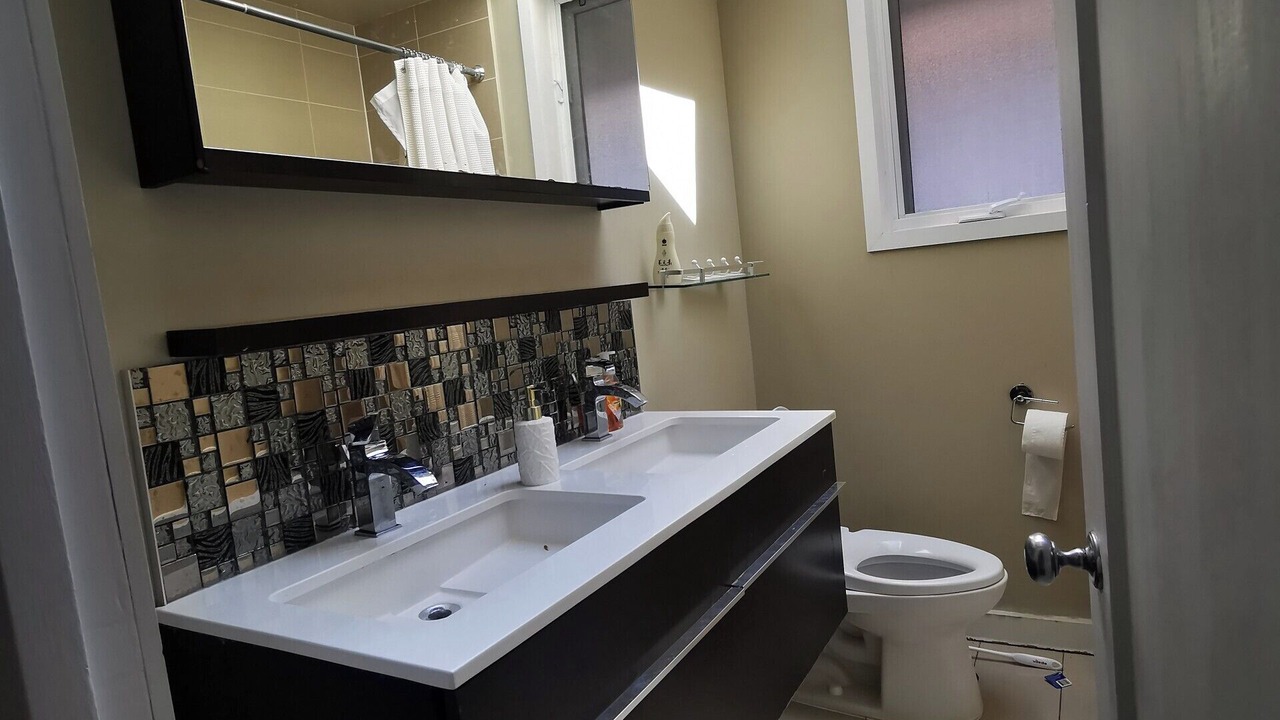 Photo of Bathroom in Yonge-Eglinton