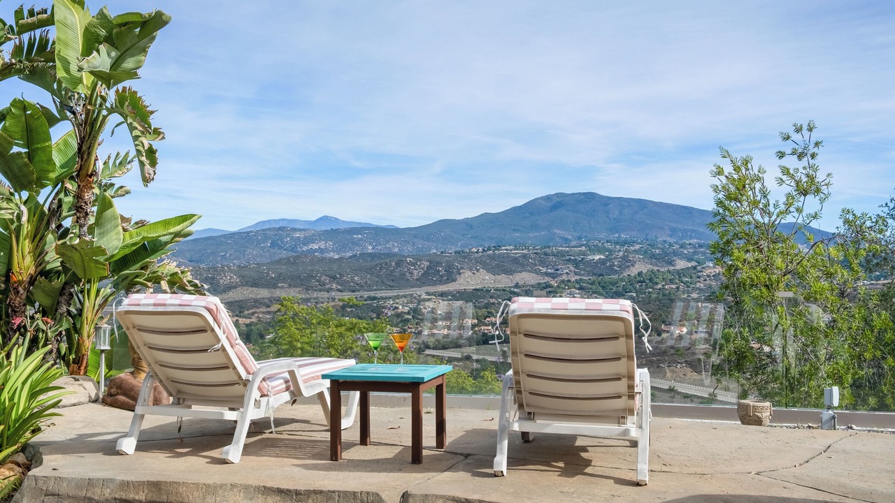 Photo of Patio Balcony in Alpine
