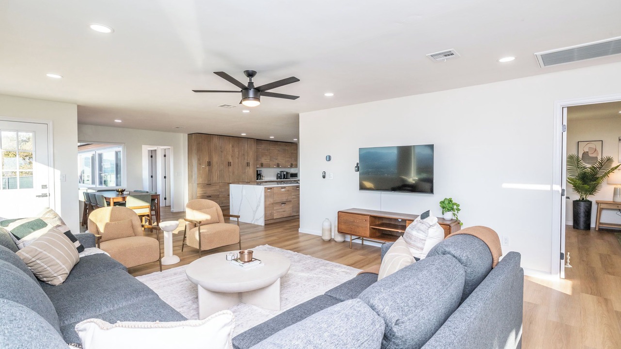 Photo of Livingroom in Escondido