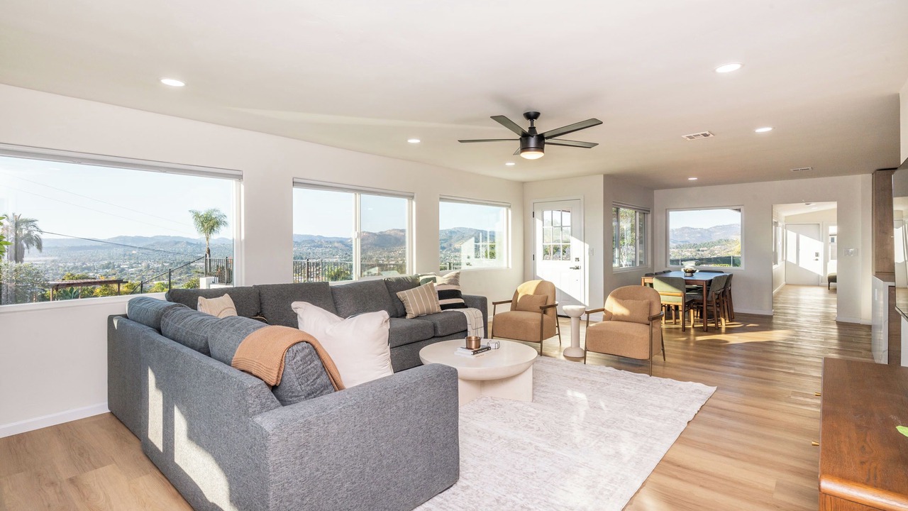 Photo of Livingroom in Escondido