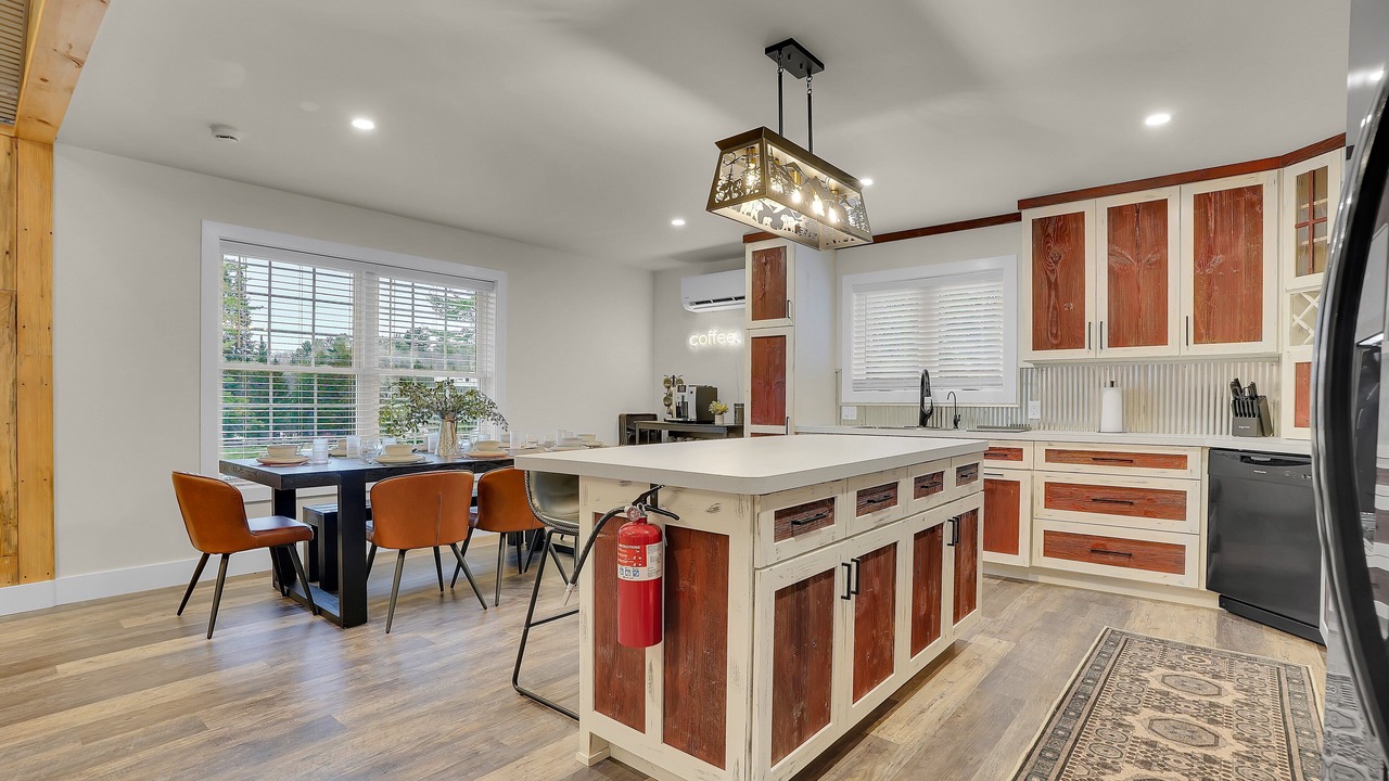 Photo of Others in Salisbury Center