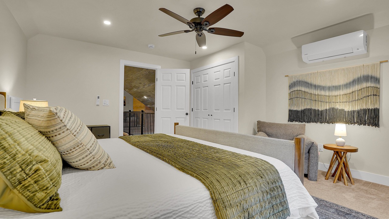 Photo of Others in Salisbury Center