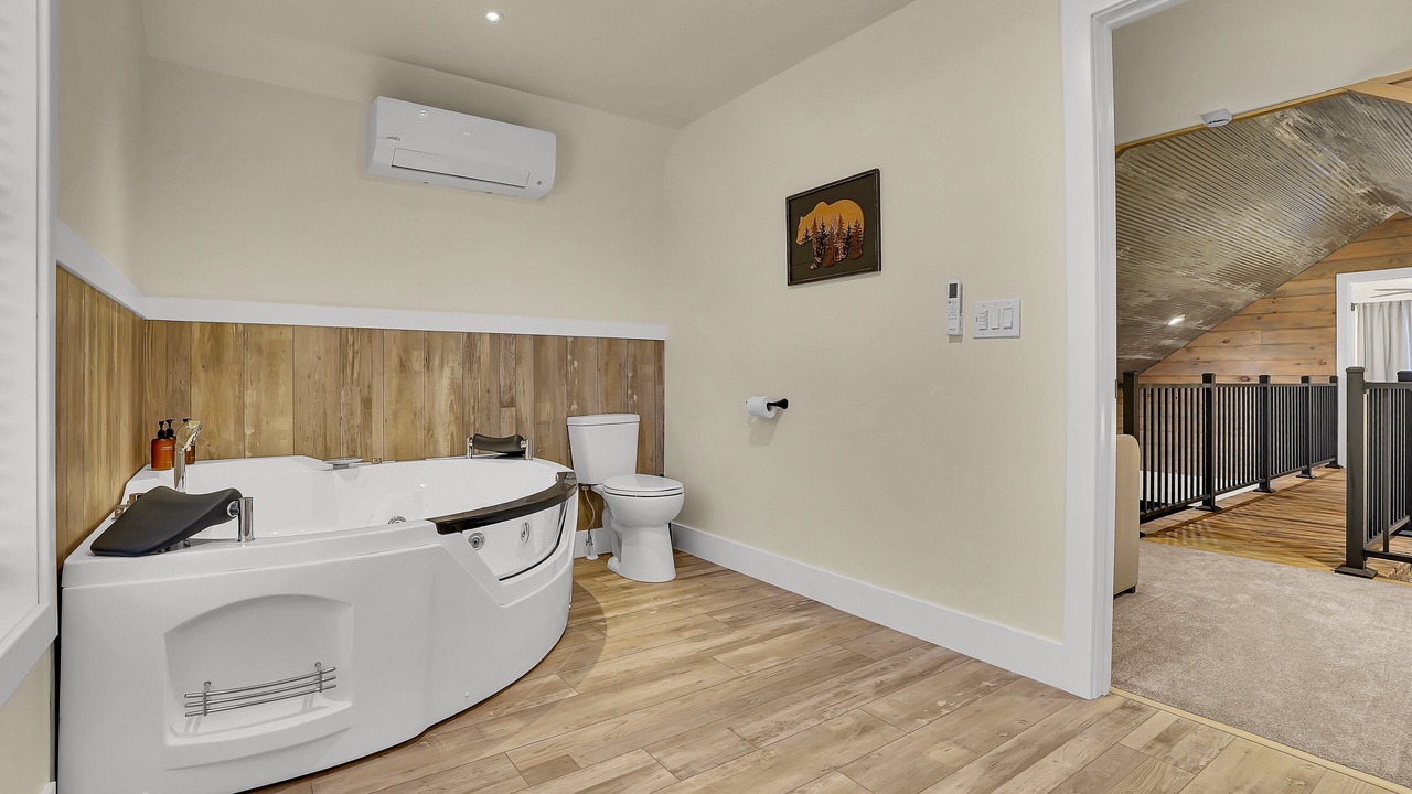 Photo of Others in Salisbury Center