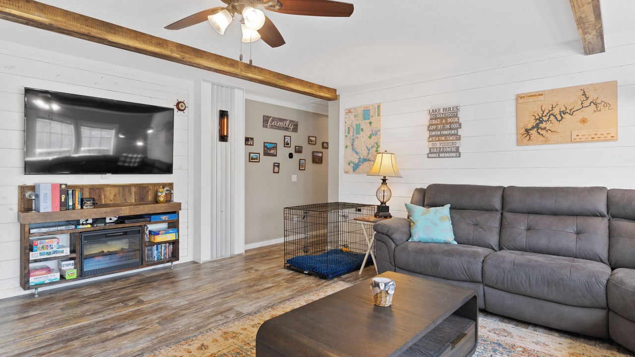 Photo of Livingroom in Oconee County