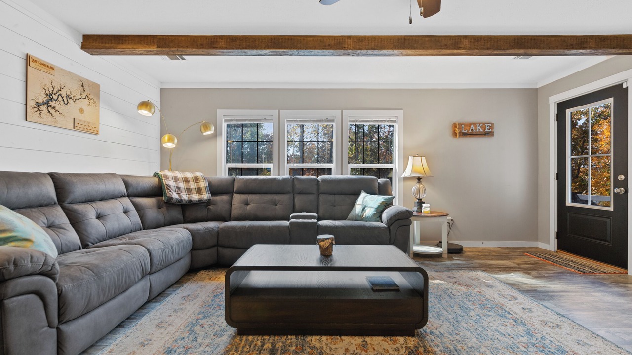 Photo of Livingroom in Oconee County