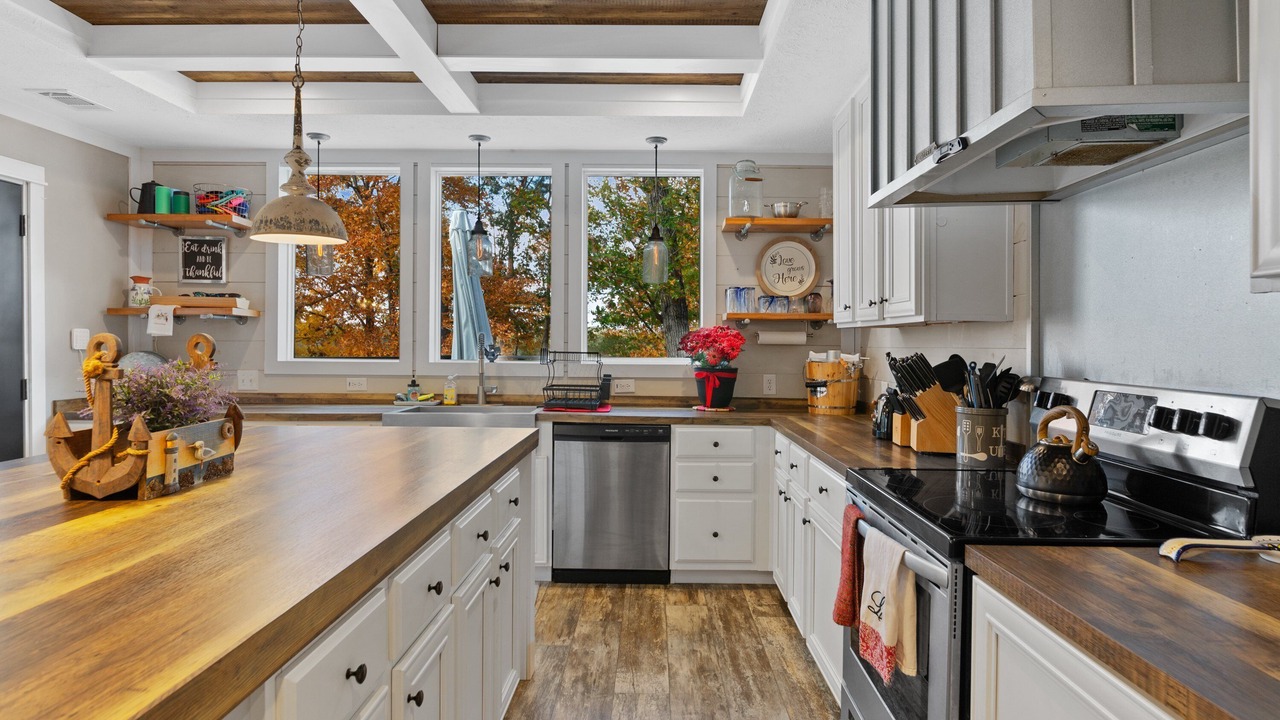 Photo of Kitchen in Oconee County