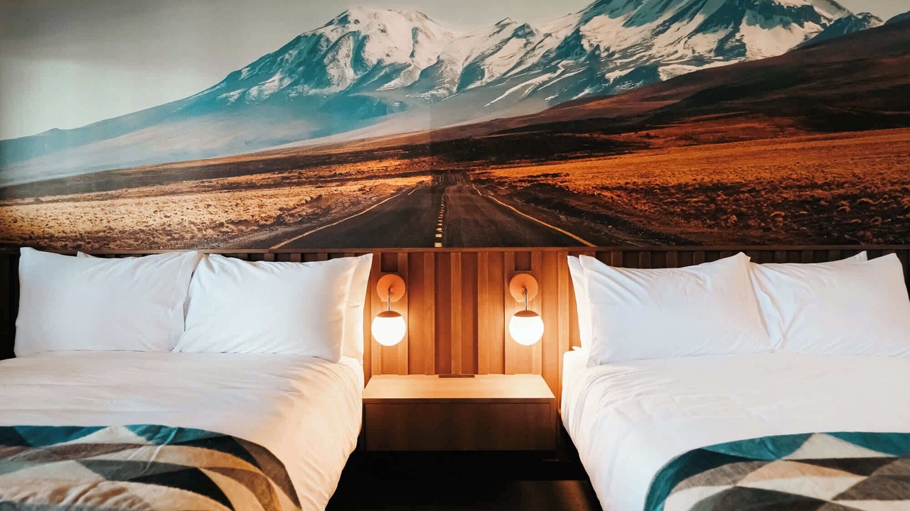 Photo of Bedroom in Hale
