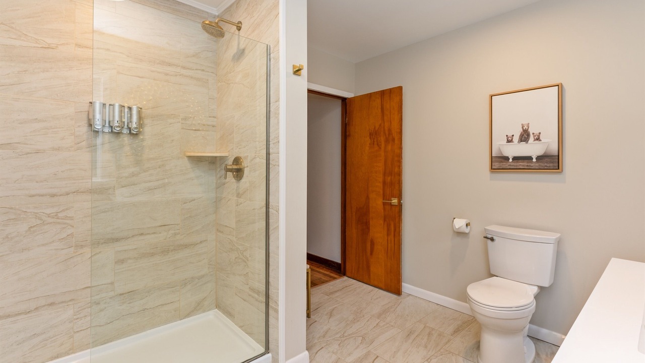 Photo of Bathroom in Town of Reading