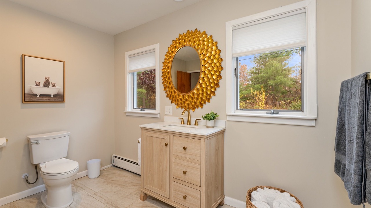 Photo of Bathroom in Town of Reading