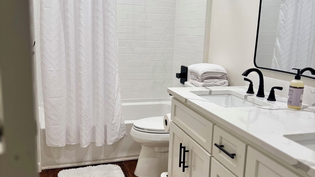 Photo of Bathroom in Frisco
