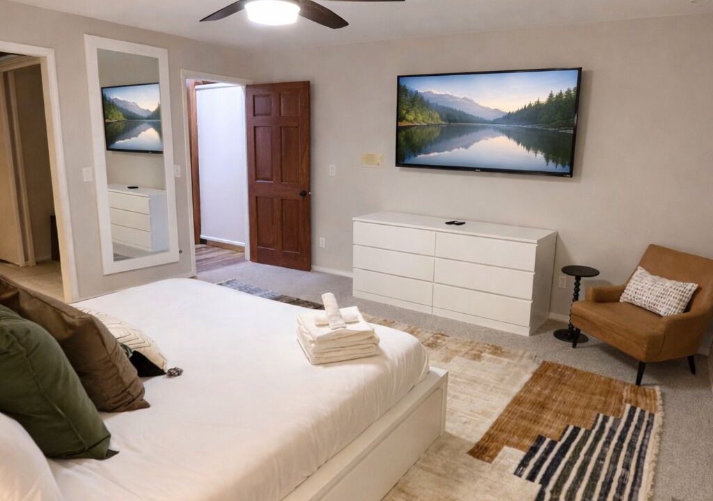 Photo of Bedroom in Arlington Heights