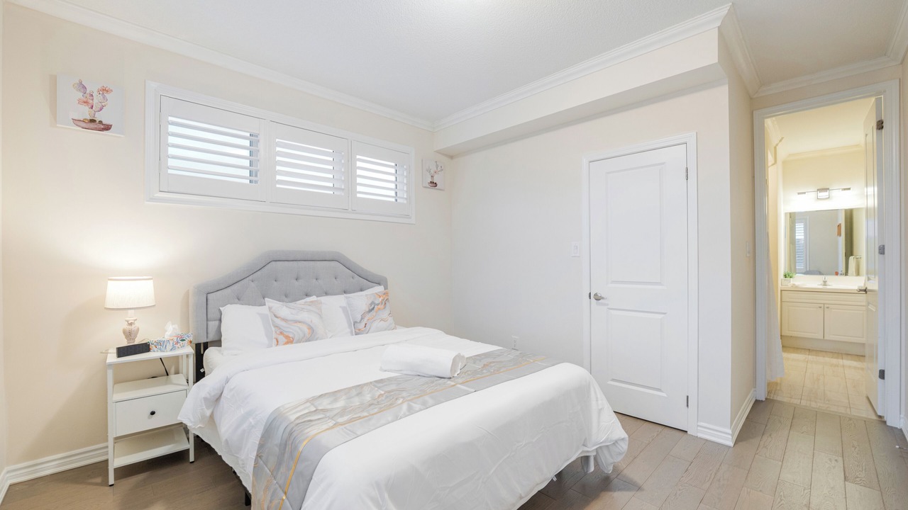 Photo of Bedroom in Pickering