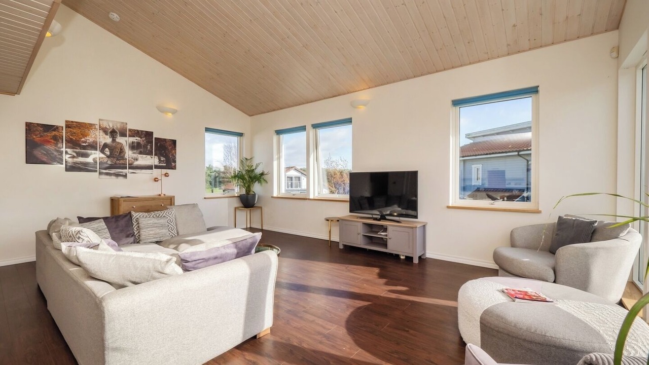 Photo of Livingroom in Hopton