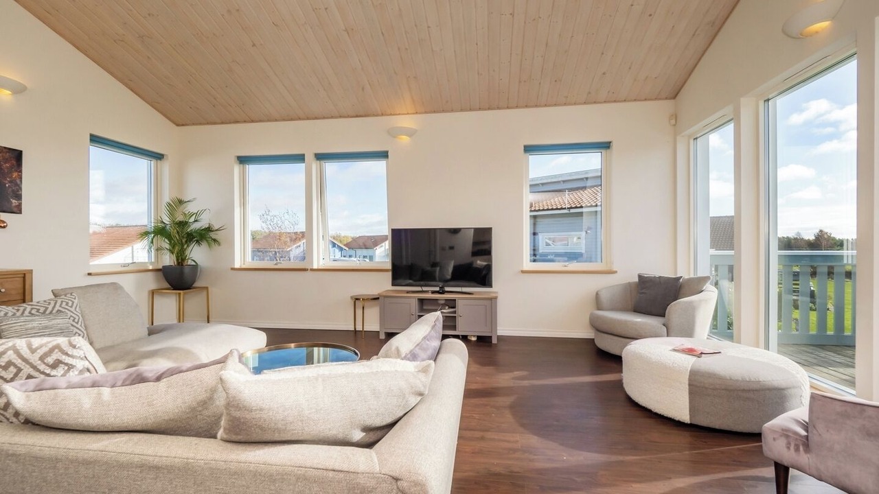 Photo of Livingroom in Hopton