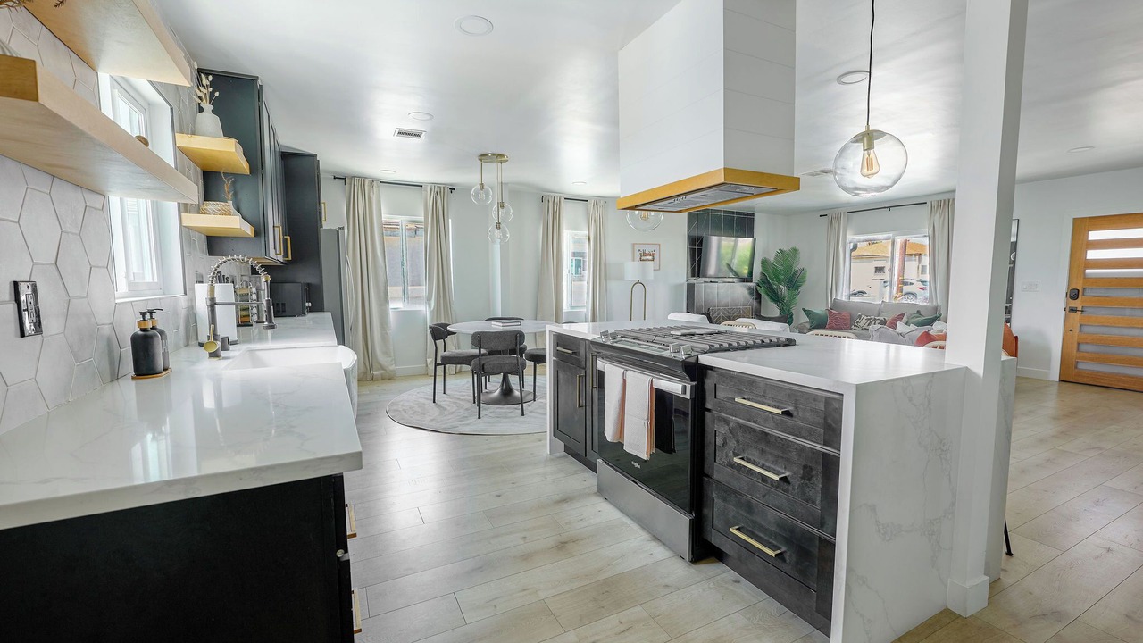 Photo of Kitchen in Ridgeview - Webster