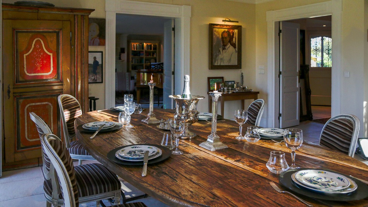 Photo of Others in Epiniac