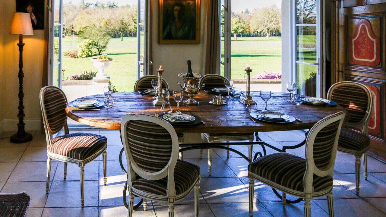 Photo of Others in Epiniac