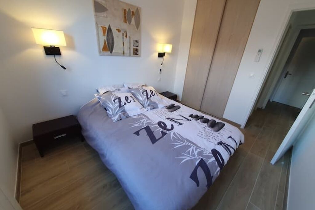 Photo of Bedroom in Elne
