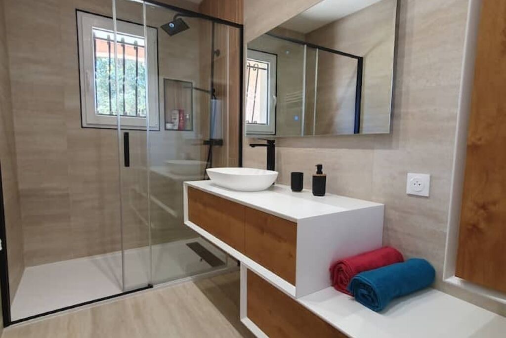 Photo of Bathroom in Elne