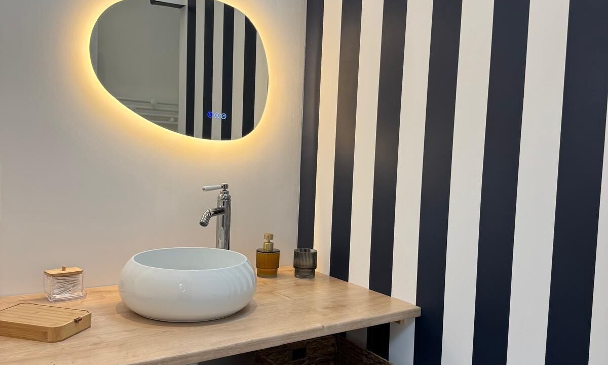 Photo of Bathroom in Pontorson