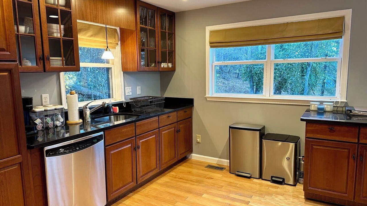 Photo of Kitchen in Bakerton