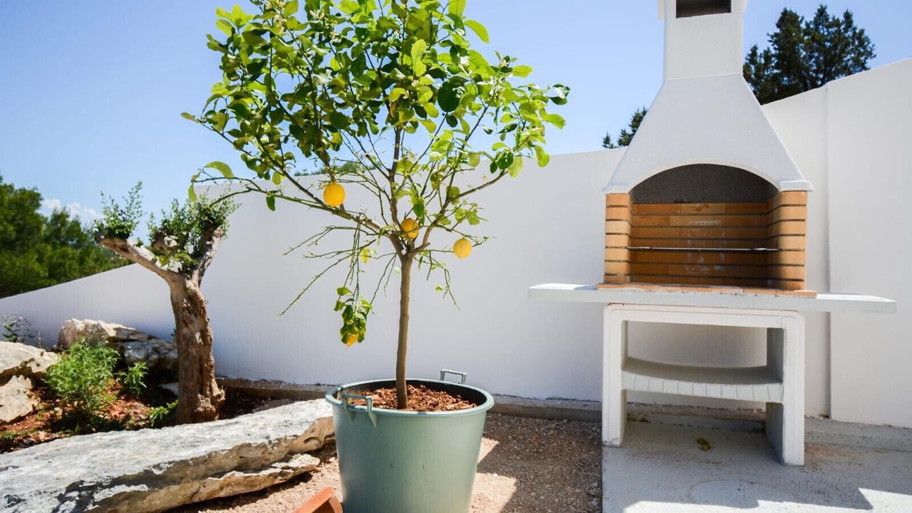Photo of Patio Balcony in Veli Rat
