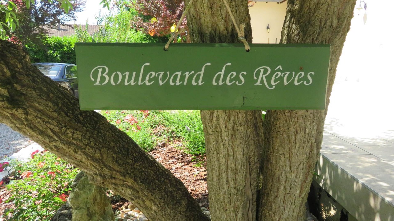 Photo of Others in Saint-Front-de-Pradoux