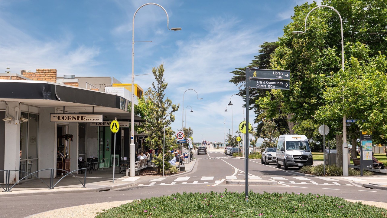 Photo of Others in Altona