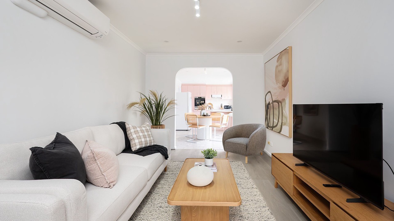 Photo of Others in Altona