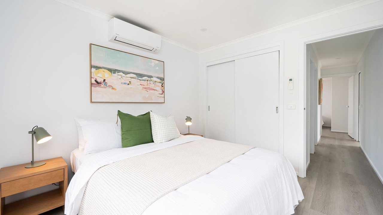 Photo of Others in Altona