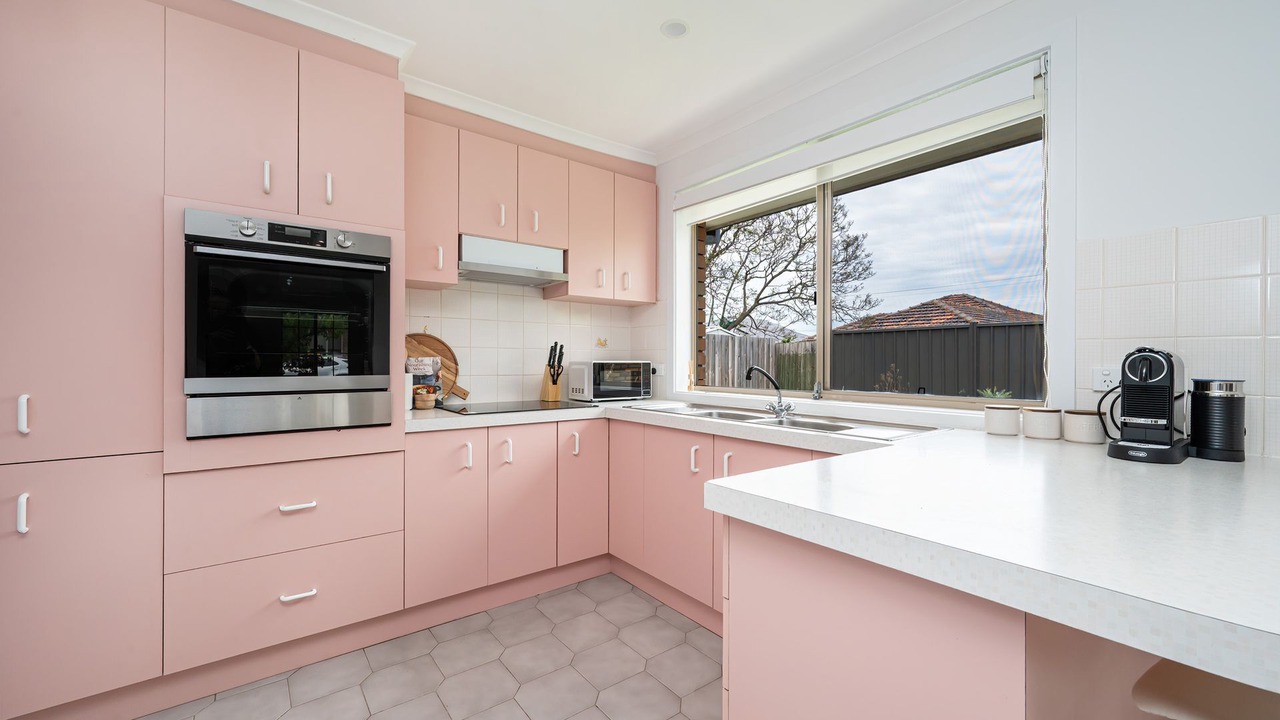 Photo of Others in Altona