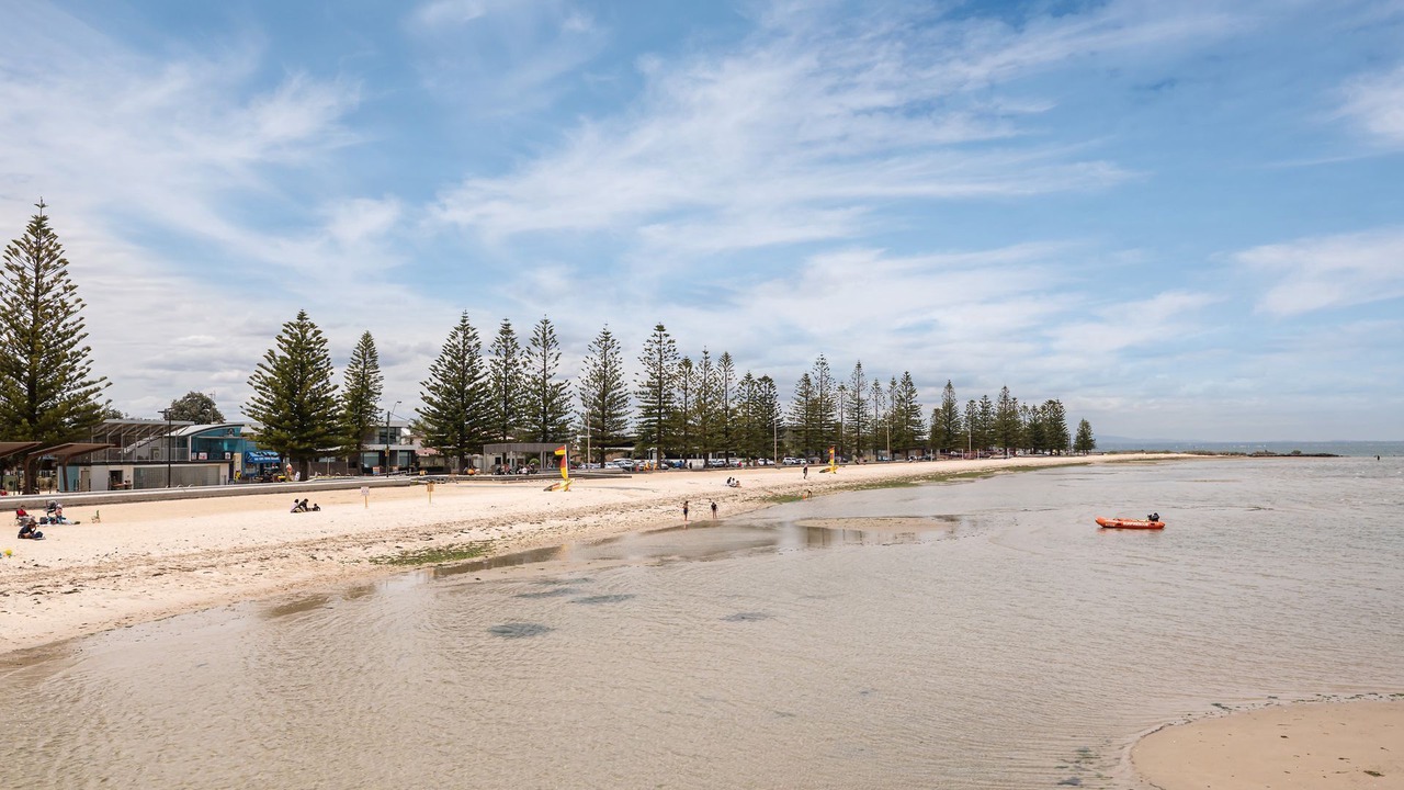 Photo of Others in Altona