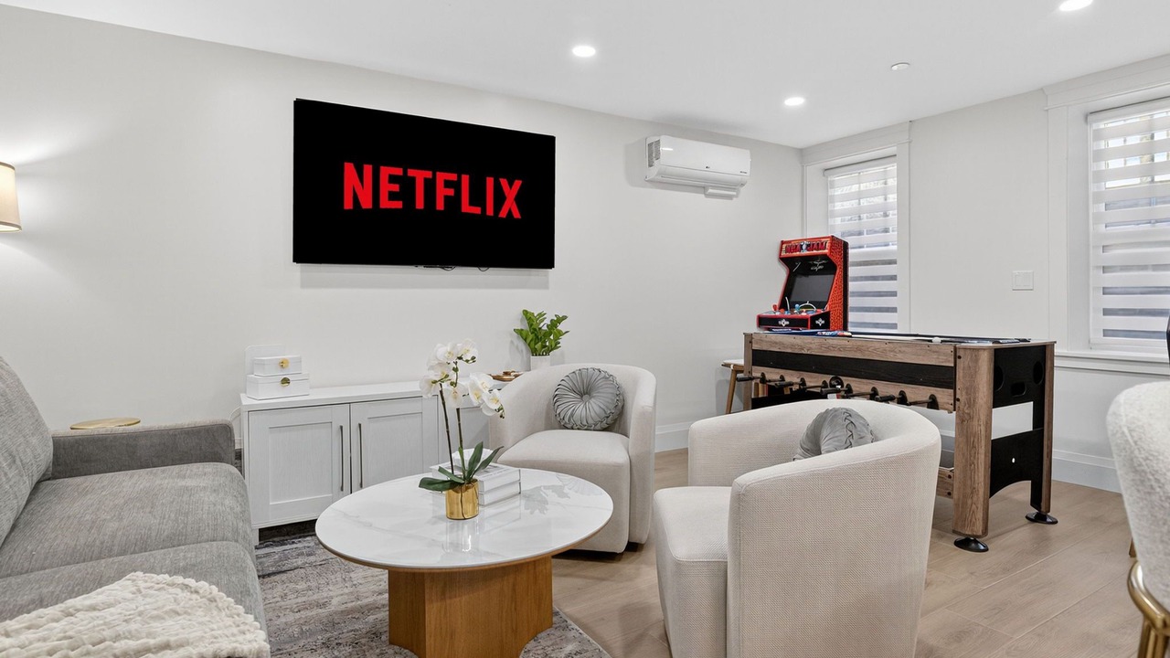 Photo of Others in Mid-Cambridge