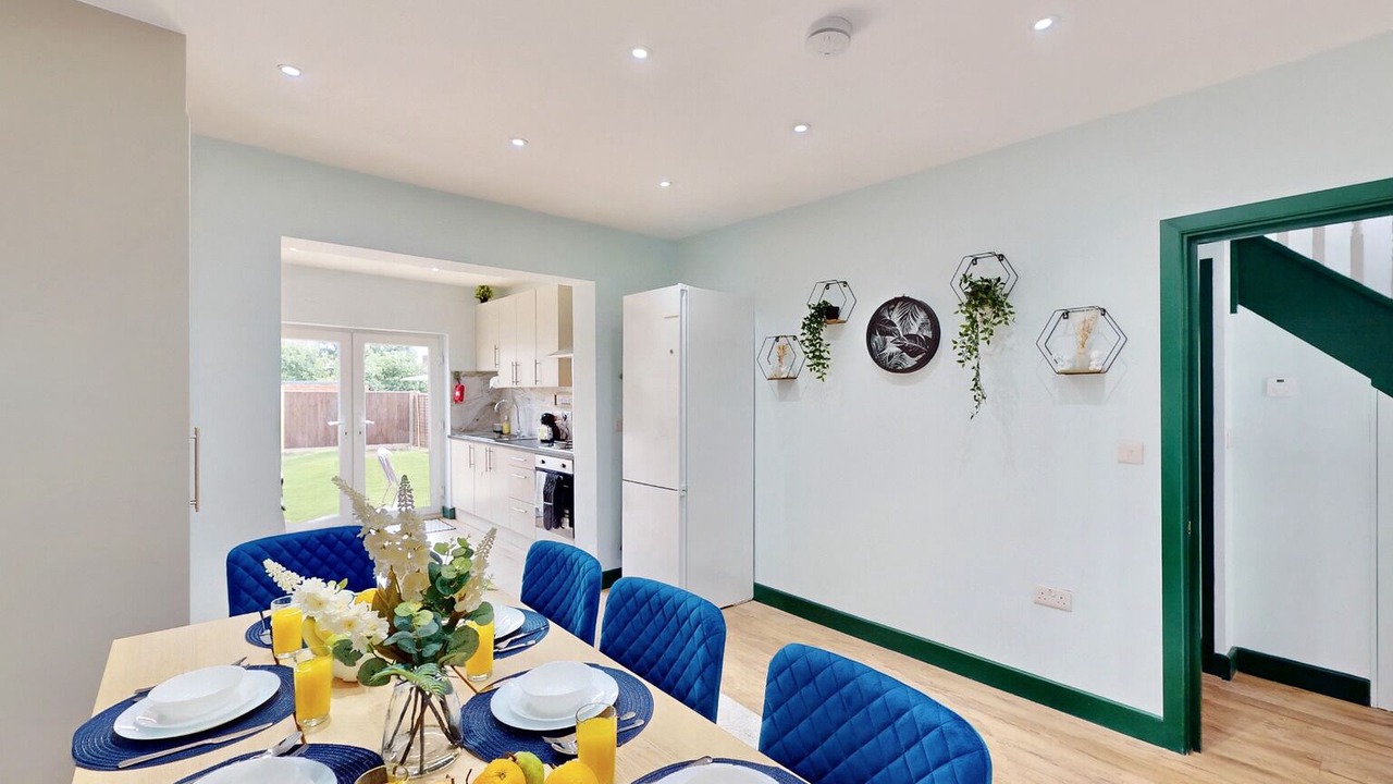 Photo of Others in Tokyngton