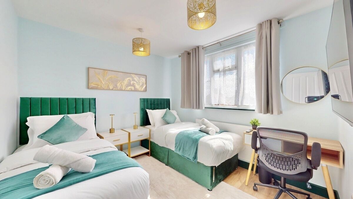 Photo of Bedroom in Tokyngton