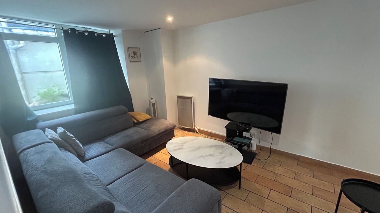 Photo of Livingroom in Mons - Plaine basse