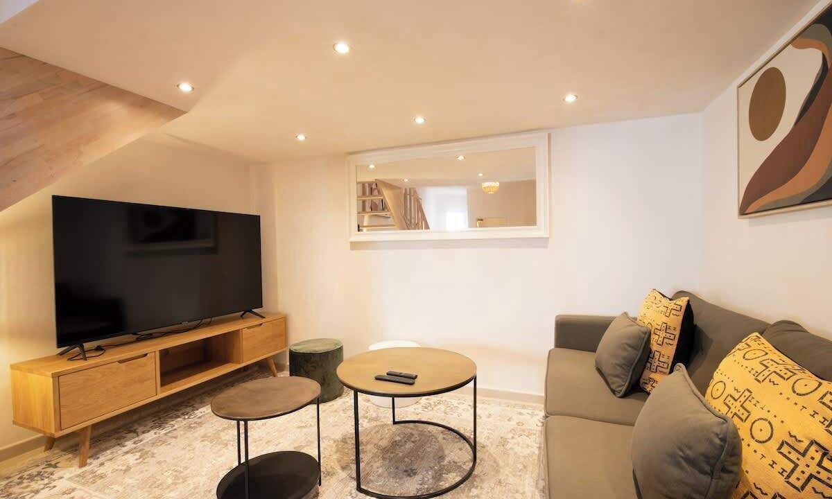 Photo of Livingroom in Saint-Tropez City Centre