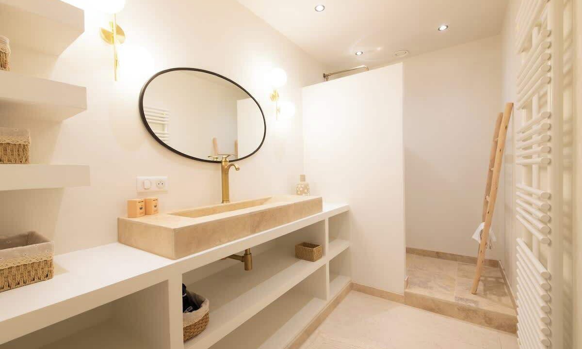 Photo of Bathroom in Saint-Tropez City Centre