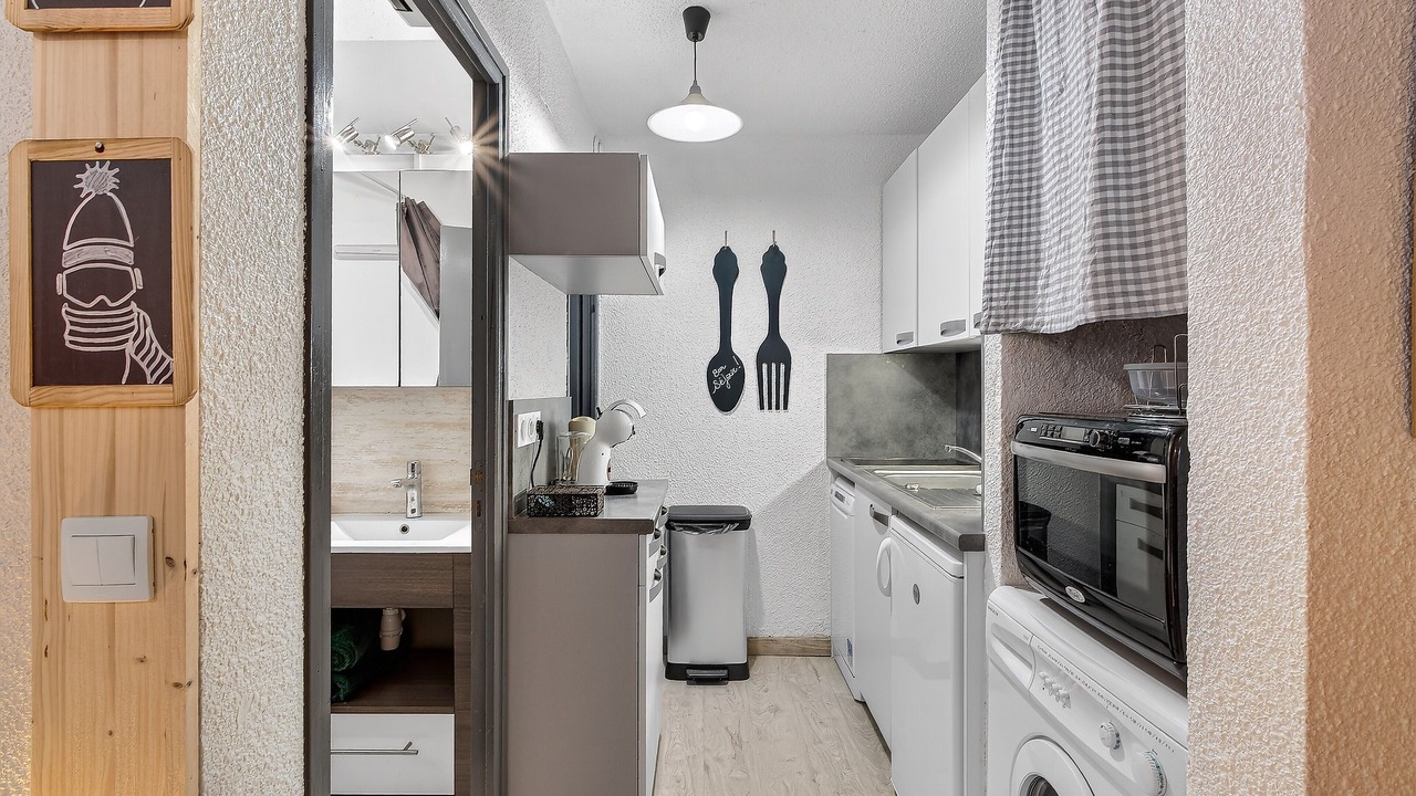 Photo of Kitchen in Saint-Michel-de-Chaillol