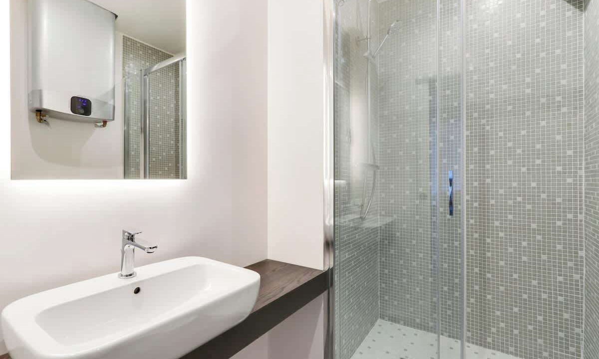 Photo of Bathroom in Quartier de la Chapelle