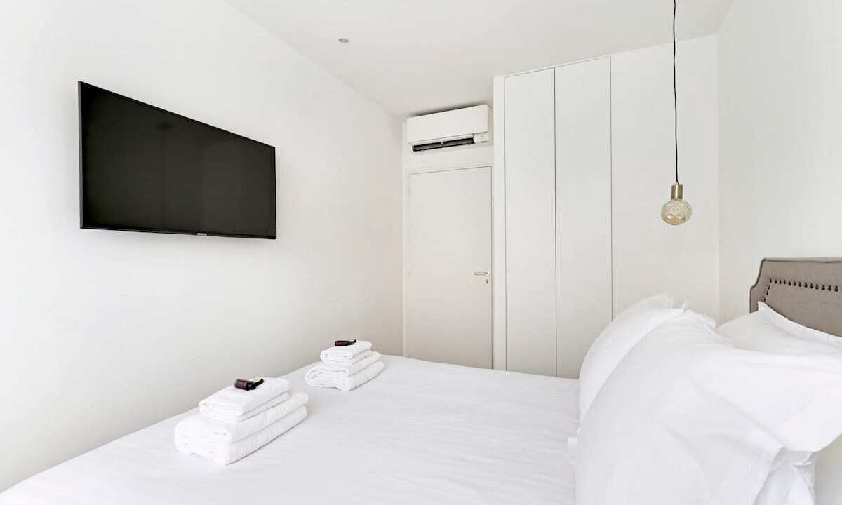 Photo of Bedroom in Quartier de la Chapelle