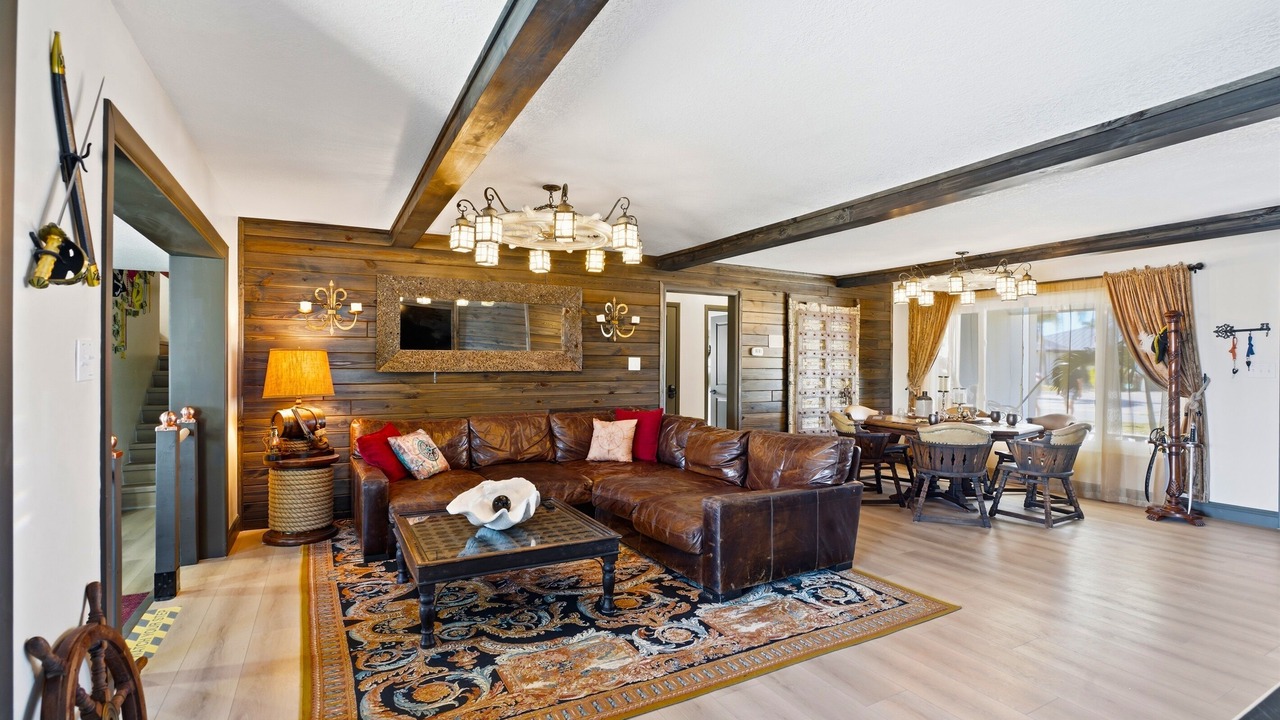Photo of Livingroom in Indian Rocks Beach
