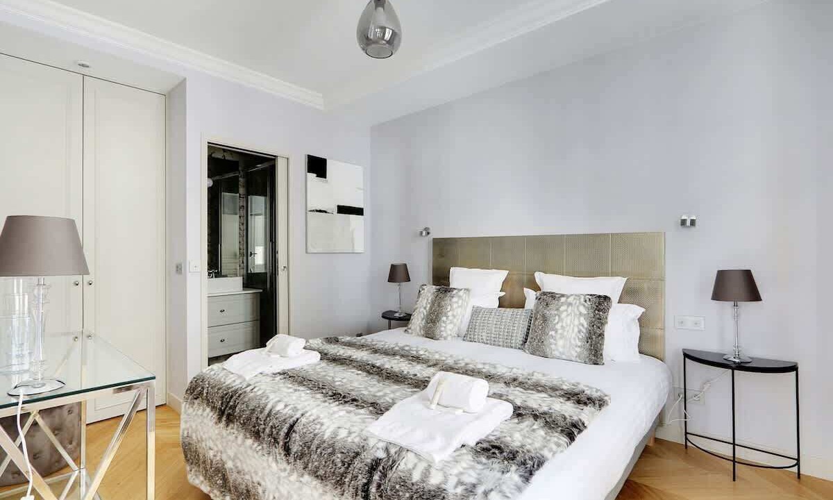 Photo of Bedroom in Madeleine