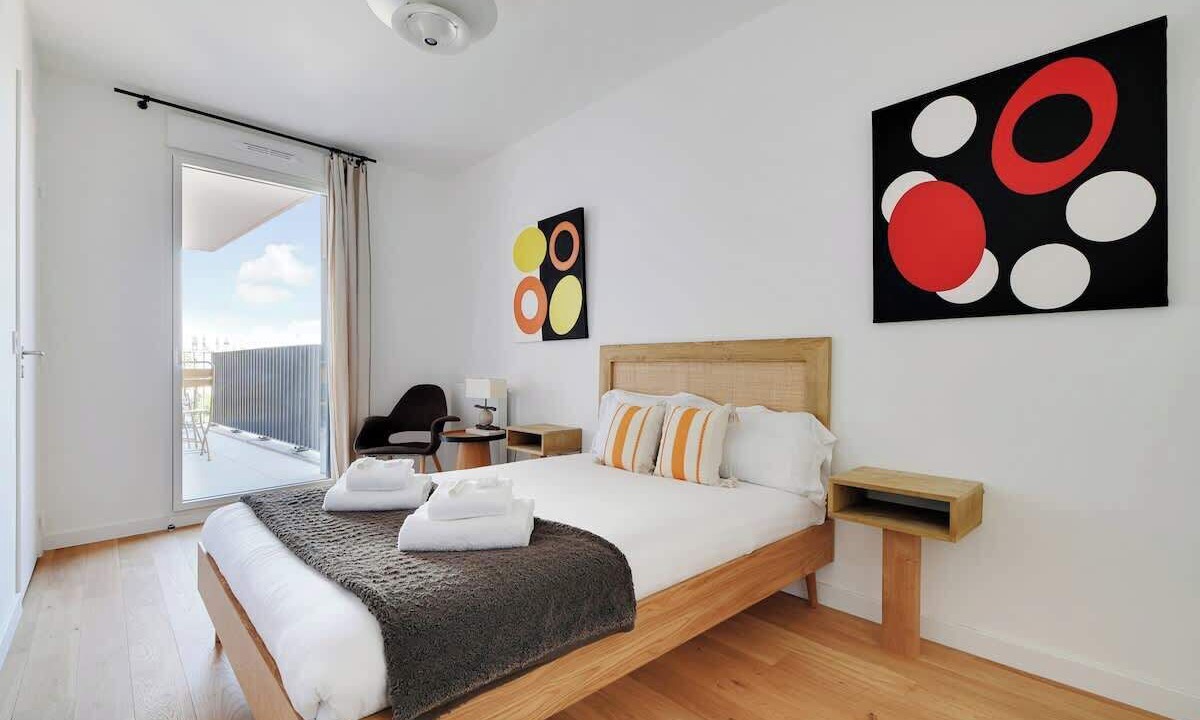 Photo of Bedroom in Clichy