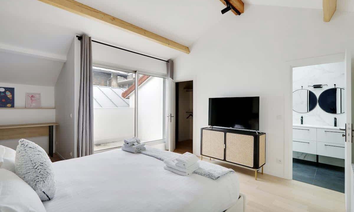 Photo of Bedroom in Quartier de la Goutte-d'Or